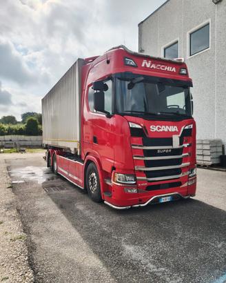 Scania S450