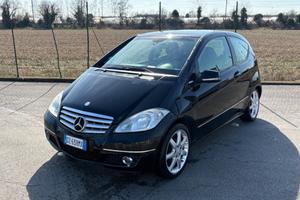Mercedes-benz A 160 Coupé Special Edition NEOPATEN