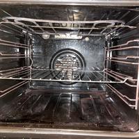 Forno elettrico con la ventola