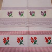 Strofinaccio ricamato 