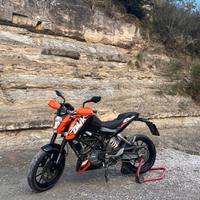 Duke 125 ktm