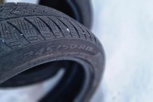 Pirelli Winter  Sottozero 3 245/50R19 105 