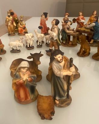 Lotto Statuine Presepe in Resina (8-9 cm) Completo
