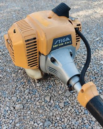 Decespugliatore Stiga 5 in 1 SMT 226