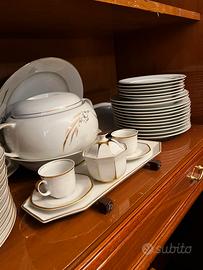 Servizio piatti 12 persone