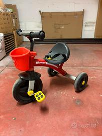 Triciclo Ducati Corse rosso