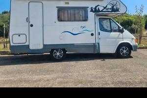 camper ford2500 asp su Elnagh