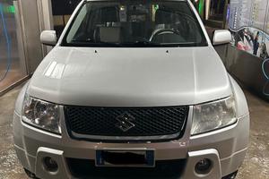Suzuki gran vitara