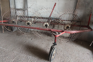 Ranghiatore volta fieno