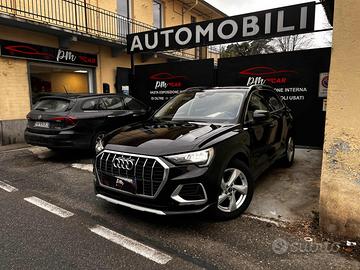 AUDI Q3 35 TDI S tronic Business Advanced