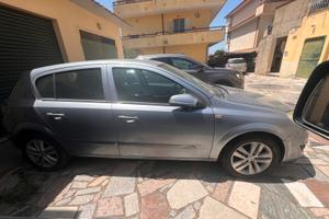 Opel astra 1.7