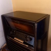 Mobile Grundig radio d' epoca