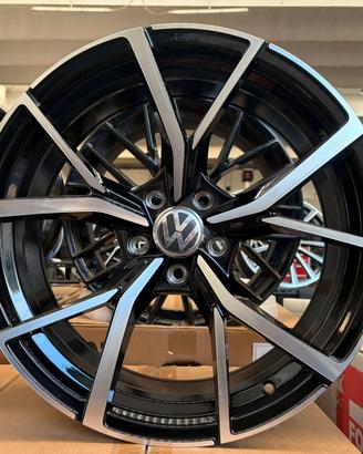 Cerchi nuovi in lega Volkswagen raggio 18