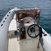 Gommone 5 mt con motore 4t 40/70