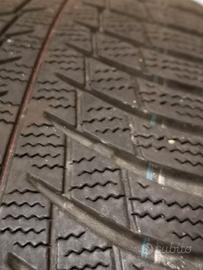 Gomme bridgestone 215x55xR17 invernali