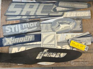 Scritte e loghi per gommoni