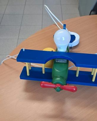 Lampadario aereo in legno Roma via della Pisana