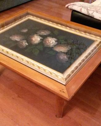 Tavolinetto in legno da salotto