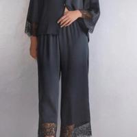 Pigiama nero in seta con pizzo