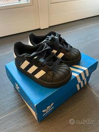 Scarpe Adidas da bambino