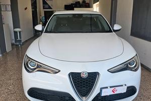 Alfa Romeo Stelvio 2.2 t Sport Tech rwd 160cv auto