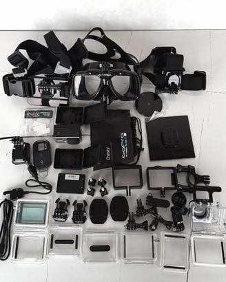 GoPro HERO3 Silver + telecomando + kit accessori