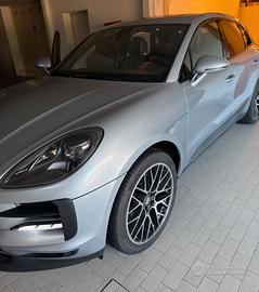 PORSCHE Macan 2.0 - Come Nuova