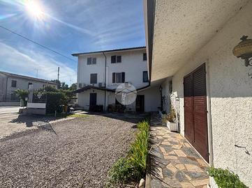 CASA INDIPENDENTE A VALEGGIO SUL MINCIO