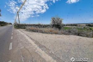 Grottaglie- terreno su via per Montemesola