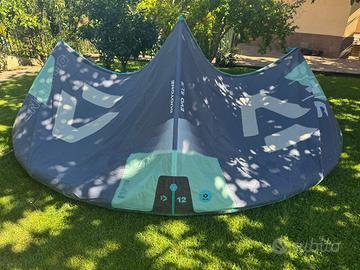 KITESURF kite tavole barre completo giubbino casco