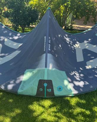 KITESURF kite tavole barre completo giubbino casco