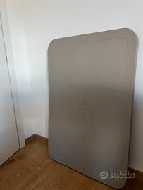 Tavolo da esterno 79x120 cm plastica color grigio