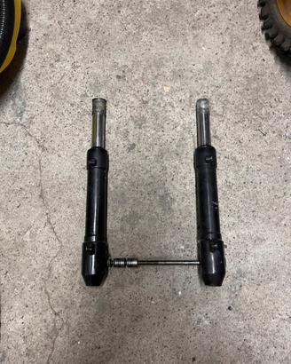 Forcelle yamaha aerox