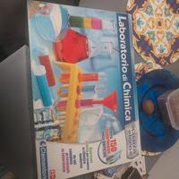 lavoratorio chimica gioco