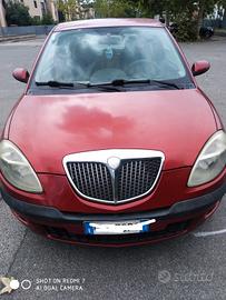 Lancia Ypsilon anno 2005 metano