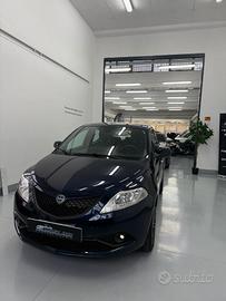 Lancia Ypsilon 1.0 FireFly 5 porte S&S Hybrid Ecoc