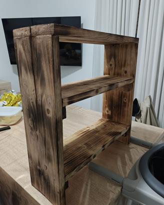 Scaffale artigianale stile fumé