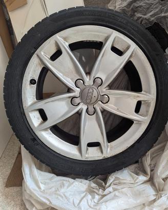 cerchi originali Audi da 17 con gomme invernali