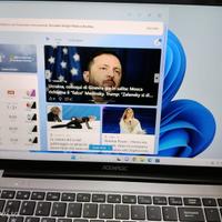 pc portatile 16 pollici