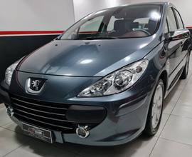 Peugeot 307 2.0 16V HDi FAP 5p. Féline Nav Xeno Pe