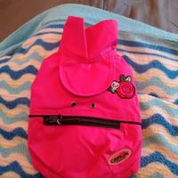 Impermeabile fucsia per cani di taglia piccola