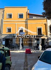 Grande casa indipendente con terrazza in centro