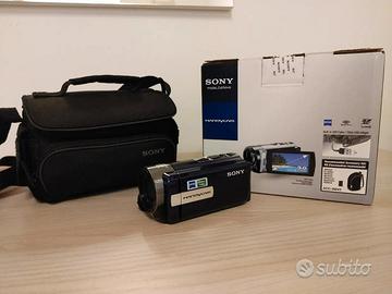 Videocamera sottile Sony DCR-SX45E