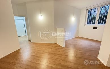 MONOLOCALE COMPLETAMENTE ARREDATO E NUOVO