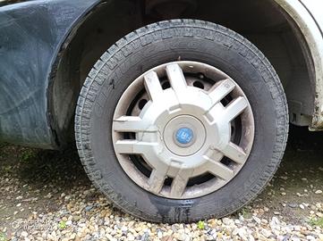 gomme invernali 195/70 R15C