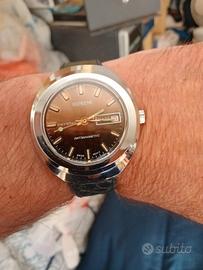 orologio supreme oversize 