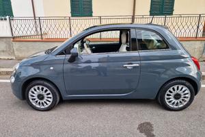 La Fiat 500 Lounge con motore 1.2 litri (1242 cm³)