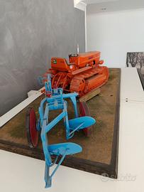 Collezione Fiat 605 C cingolato in scala 1:8