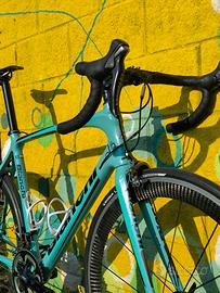 Bianchi Intenso 2017, taglia L, 2x11v, Ruote MAVIC