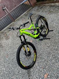 e-mtb specialized L 27.5 elettrica